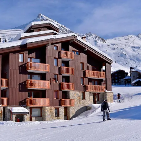 Confort, Acces Direct Aux Pistes, Balcon, Casier A - Fr-1-181-2152 *